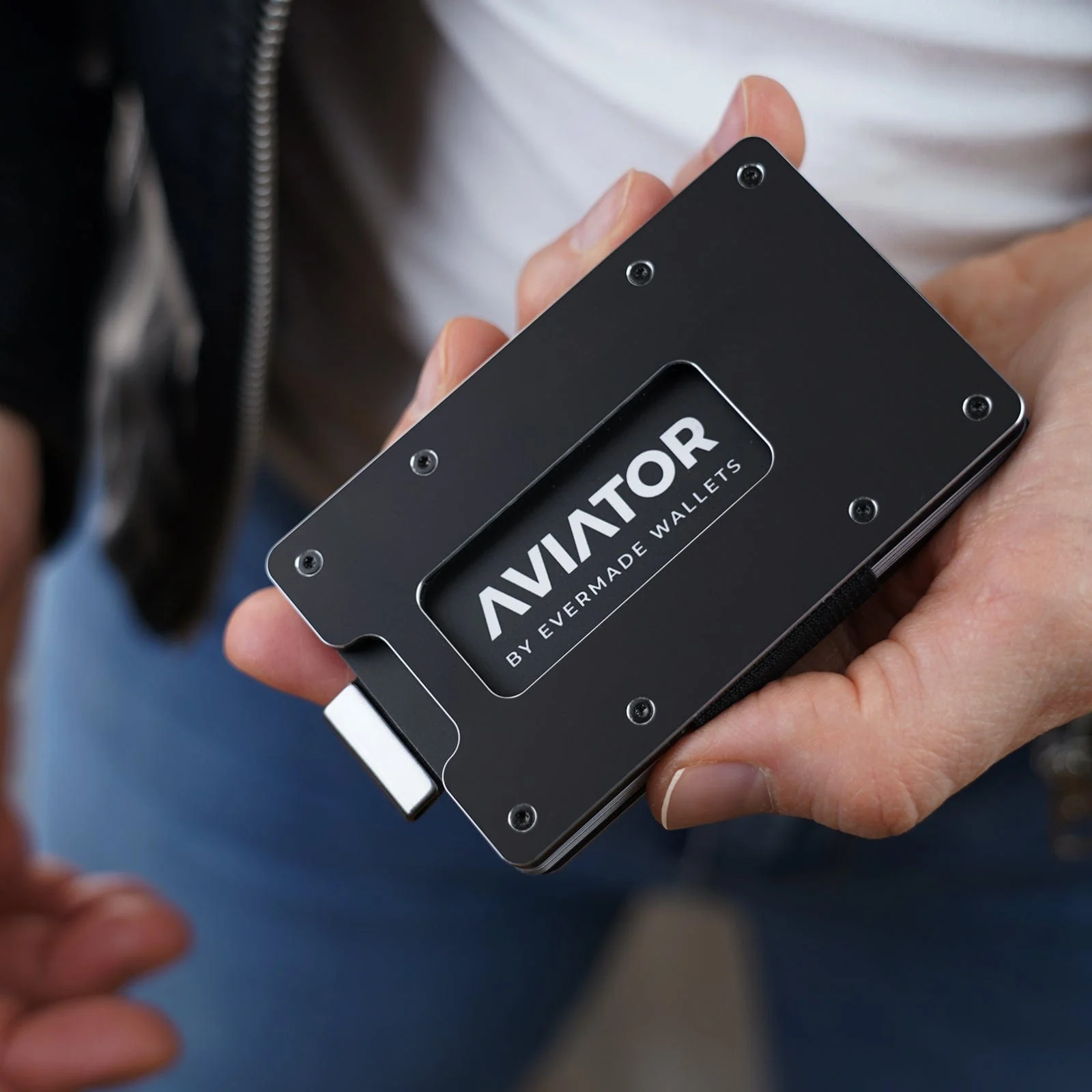Obsidian Black Aluminum Slim Wallet - Image 9