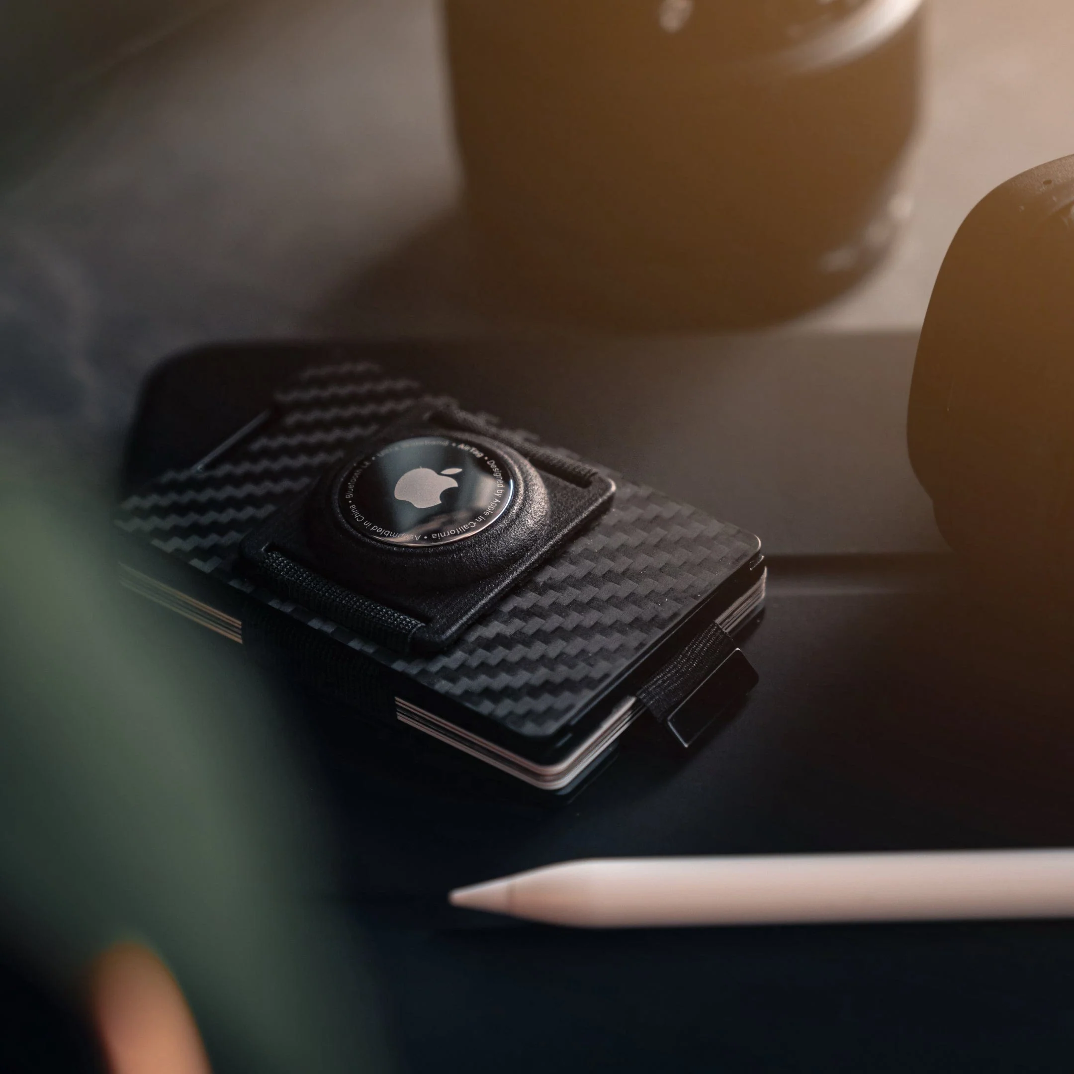 NOT FLAW[LESS] Slim Wallet + AirTag Holder - Image 5
